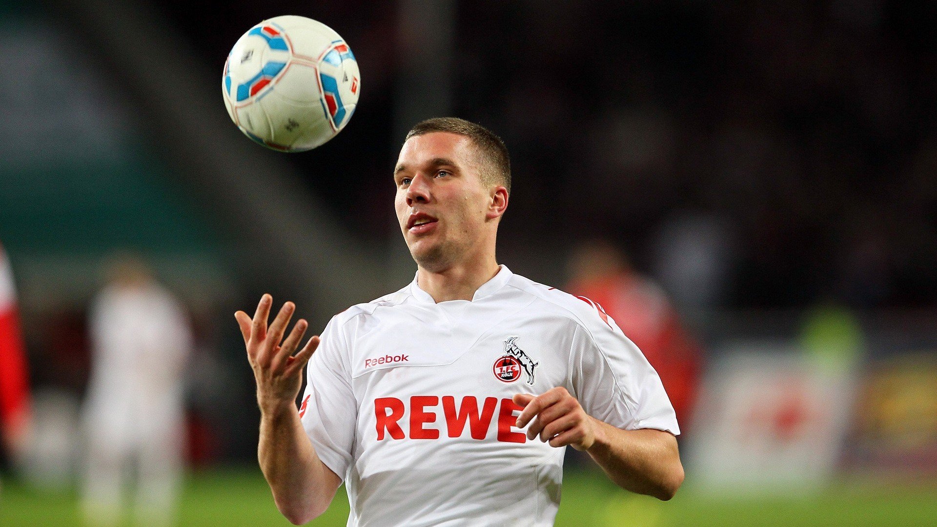 爱游戏-国内顶级足球赛事新闻中心微信公众号正式上线，全国足球推荐很稳的公众号